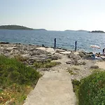 In Rogoznicko - Sibenik Riviera 35524 Apartamento Zečevo