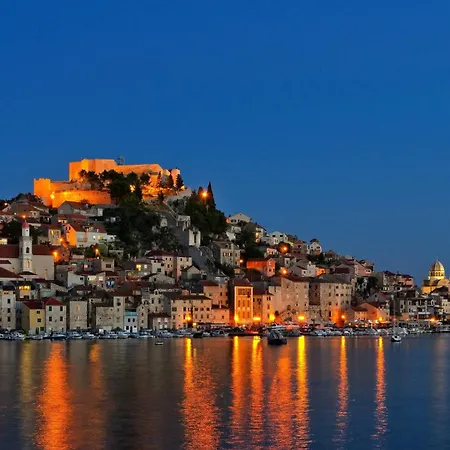 In Rogoznicko - Sibenik Riviera 35524 Apartamento